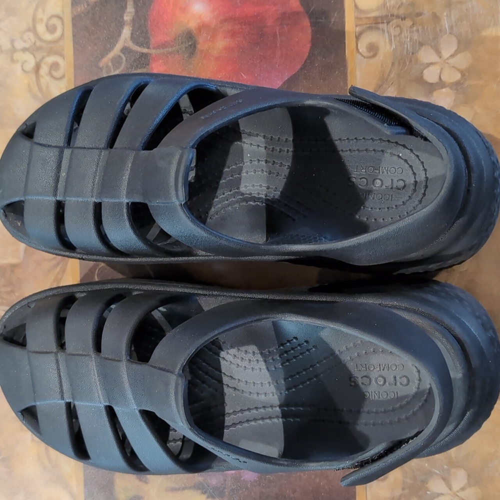 CROCS Black Platform Sandals - Picture 3 of 5